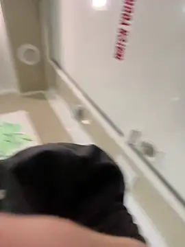 Snapshot of qbaby96 chatting on January 15, 2025, 9:35 am qbaby96 online show from January 15, 2025, 9:35 am