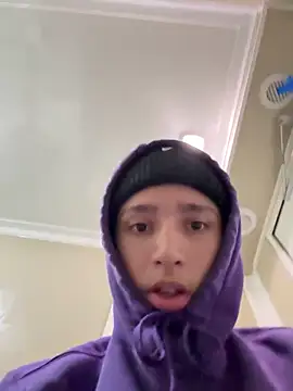 Snapshot of qbaby96 chatting on February 26, 2025, 11:20 am qbaby96 online show from February 26, 2025, 11:20 am