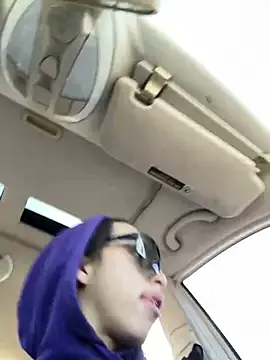 Snapshot of qbaby96 chatting on March 13, 2025, 2:33 pm qbaby96 online show from March 13, 2025, 2:33 pm