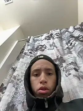 Snapshot of qbaby96 chatting on March 19, 2025, 11:36 pm qbaby96 online show from March 19, 2025, 11:36 pm