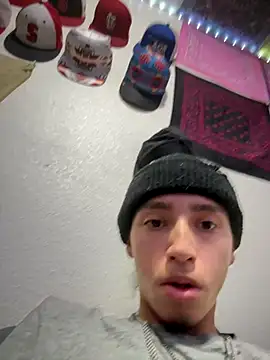 Snapshot of qbaby96 chatting on November 19, 2025, 5:57 pm qbaby96 online show from November 19, 2025, 5:57 pm