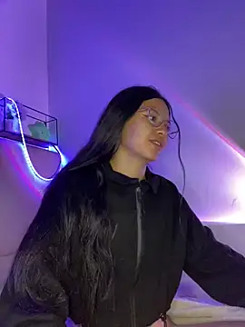 Rosita forever  online show from February 15, 2025, 1:16 pm