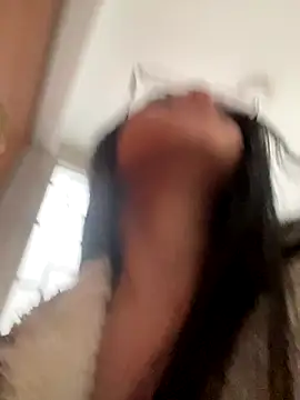 Rosita forever  online show from November 21, 2025, 1:21 pm