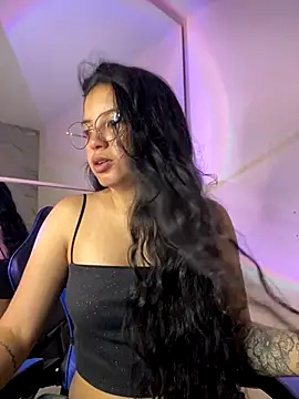 Rosita forever  online show from November 27, 2025, 5:37 pm