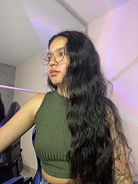 Rosita forever  online show from December 16, 2025, 3:06 pm