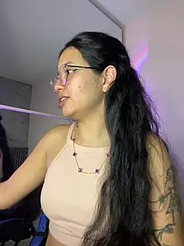 Rosita forever  online show from February 25, 2026, 1:37 am