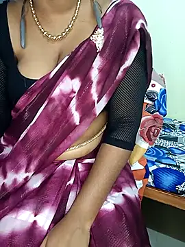 Tamilbigboobie online show from October 2, 2025, 1:01 am