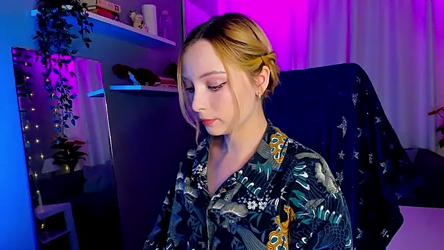 Snapshot of forget_me_not_eve chatting on January 14, 2025, 11:53 am forget me not eve online show from January 14, 2025, 11:53 am