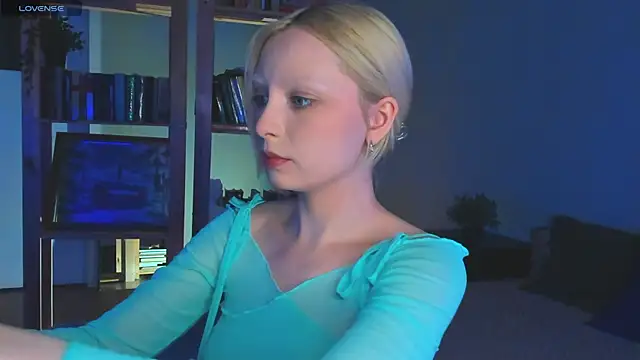 Snapshot of forget_me_not_eve chatting on February 22, 2025, 2:19 pm forget me not eve online show from February 22, 2025, 2:19 pm