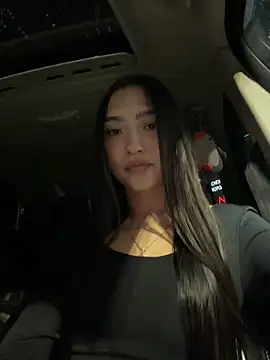 MilenaMilven online show from March 27, 2026, 7:57 pm