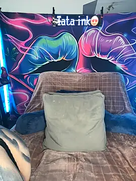 Snapshot of Tata-Ink chatting on November 23, 2025, 5:02 pm Tata-Ink online show from November 23, 2025, 5:02 pm