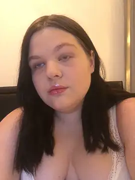 Snapshot of Charlotte_Ros chatting on January 17, 2025, 6:23 pm Charlotte Ros online show from January 17, 2025, 6:23 pm