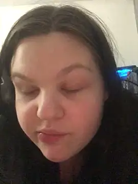 Snapshot of Charlotte_Ros chatting on January 19, 2025, 11:43 pm Charlotte Ros online show from January 19, 2025, 11:43 pm