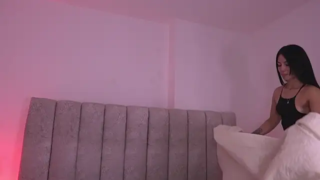 Snapshot of sam_lewins chatting on December 2, 2025, 7:20 pm sam lewins online show from December 2, 2025, 7:20 pm