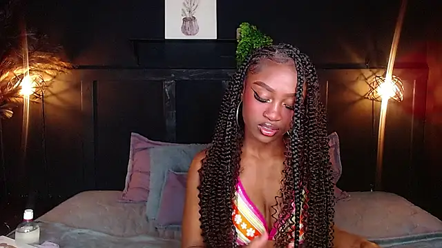 nikkystorm1  online show from November 19, 2025, 2:06 pm