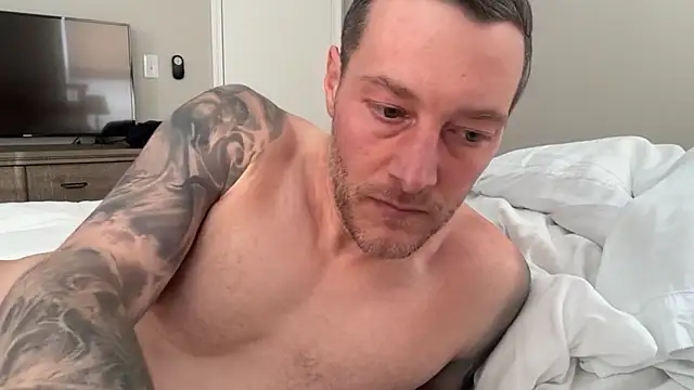 Snapshot of moon-boy chatting on February 11, 2025, 8:31 pm moon-boy online show from February 11, 2025, 8:31 pm