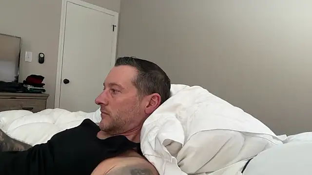 Snapshot of moon-boy chatting on February 12, 2025, 9:01 pm moon-boy online show from February 12, 2025, 9:01 pm