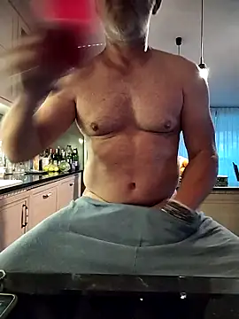 Snapshot of kevincumporn chatting on May 16, 2026, 2:52 am kevincumporn online show from May 16, 2026, 2:52 am