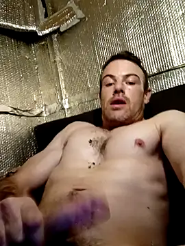 Snapshot of Eddyfrancis87 chatting on December 1, 2025, 4:06 am Eddyfrancis87 online show from December 1, 2025, 4:06 am