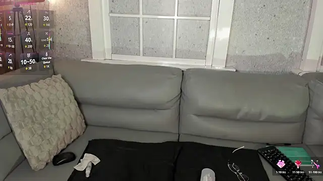 LucyLovelyy online show from November 15, 2025, 2:09 am