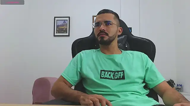 Massimoo 07 online show from January 10, 2026, 9:52 pm