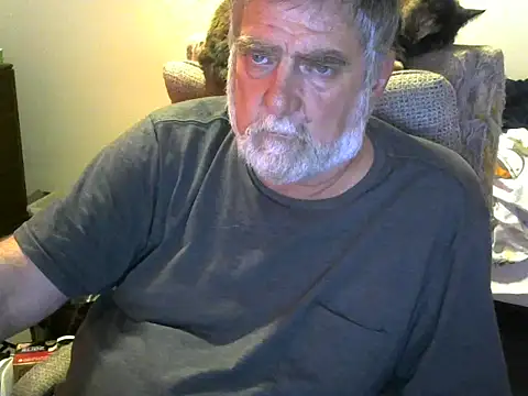 viejo oso online show from September 29, 2025, 5:01 am