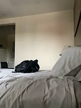 Dnasty408 online show from September 18, 2025, 11:18 pm