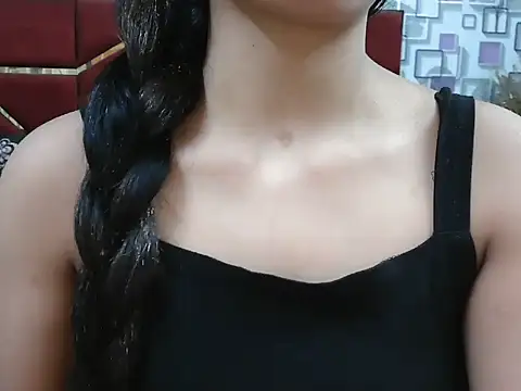 Snapshot of Somiya87 chatting on October 24, 2025, 2:24 pm Somiya87 online show from October 24, 2025, 2:24 pm