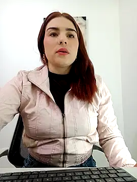 Snapshot of VictoriaMolina chatting on November 23, 2025, 1:16 am VictoriaMolina online show from November 23, 2025, 1:16 am