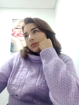 Snapshot of VictoriaMolina chatting on November 30, 2025, 2:15 am VictoriaMolina online show from November 30, 2025, 2:15 am