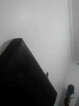 Snapshot of Branquela_do_rabao chatting on February 4, 2025, 11:27 pm Branquela do rabao online show from February 4, 2025, 11:27 pm