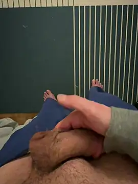 Snapshot of mas317592 chatting on February 19, 2025, 11:46 pm mas317592 online show from February 19, 2025, 11:46 pm