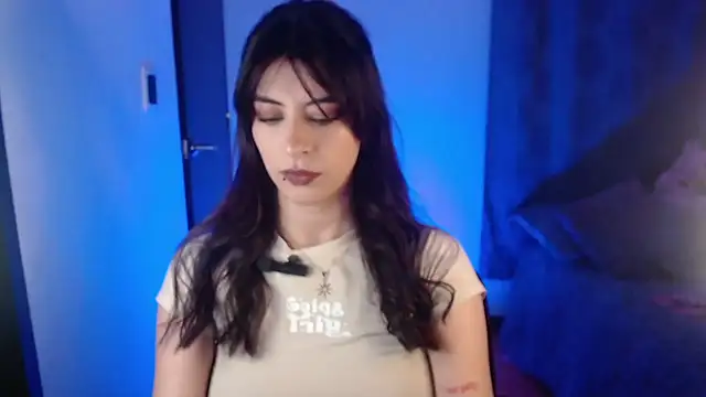 Snapshot of nala-saphir chatting on November 27, 2025, 5:42 am nala-saphir online show from November 27, 2025, 5:42 am