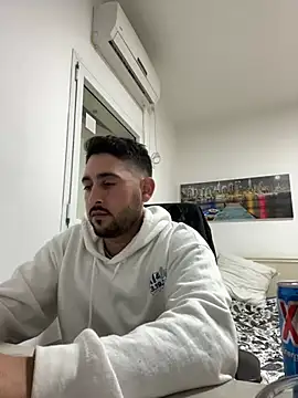 Snapshot of luffykingofpirets chatting on January 8, 2025, 11:52 pm luffykingofpirets online show from January 8, 2025, 11:52 pm