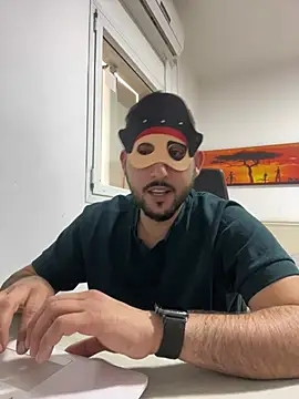 Snapshot of luffykingofpirets chatting on February 13, 2025, 10:02 am luffykingofpirets online show from February 13, 2025, 10:02 am