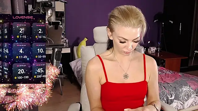 Snapshot of _britney_white_ chatting on February 16, 2025, 4:53 pm britney white online show from February 16, 2025, 4:53 pm