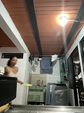 two milkyway online show from March 18, 2026, 1:36 pm