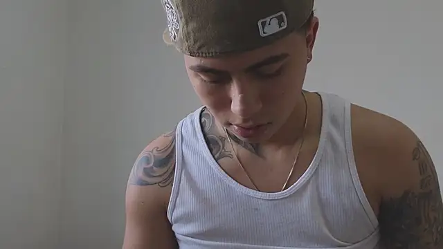 Thiago x Sahara online show from November 3, 2025, 12:06 pm