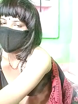 Coupleshow47 online show from November 6, 2025, 11:04 pm