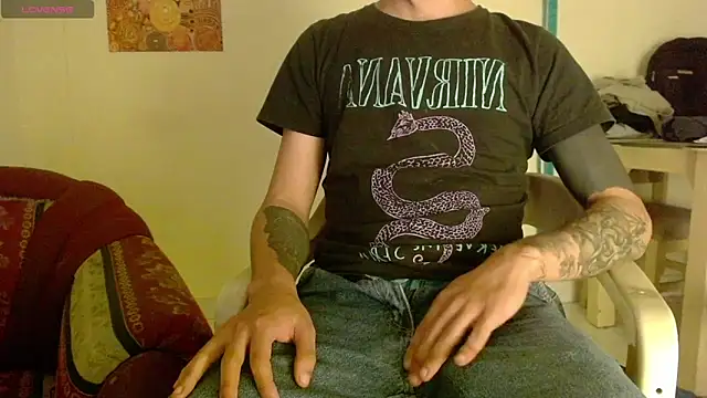 Snapshot of Maam_Ine chatting on September 21, 2025, 5:42 am Maam Ine online show from September 21, 2025, 5:42 am