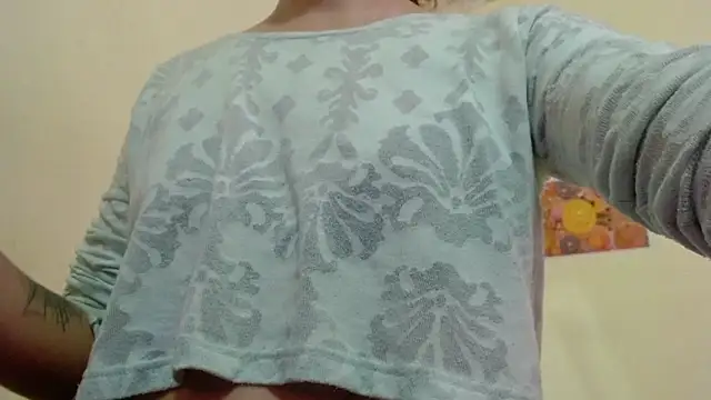 Snapshot of Maam_Ine chatting on October 8, 2025, 2:36 pm Maam Ine online show from October 8, 2025, 2:36 pm