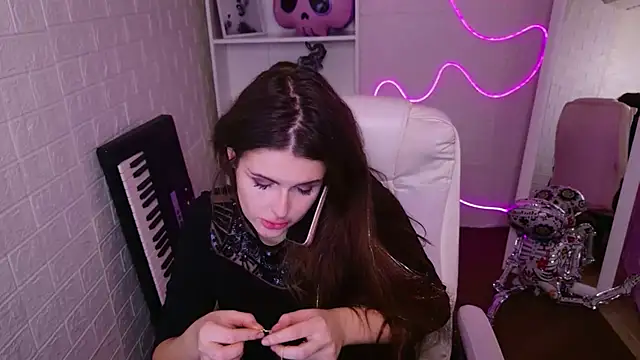 Snapshot of StellaFrost chatting on November 6, 2025, 3:35 pm StellaFrost online show from November 6, 2025, 3:35 pm