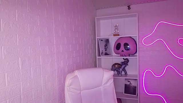 Snapshot of StellaFrost chatting on November 15, 2025, 4:03 pm StellaFrost online show from November 15, 2025, 4:03 pm