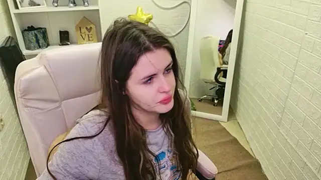 Snapshot of StellaFrost chatting on December 15, 2025, 10:19 am StellaFrost online show from December 15, 2025, 10:19 am