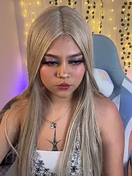 Snapshot of kath_kitty chatting on July 23, 2026, 12:35 am kath kitty online show from July 23, 2026, 12:35 am
