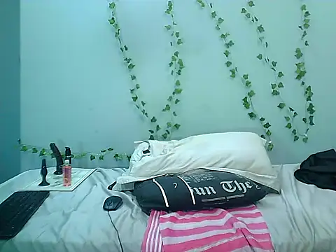 Snapshot of TAMARADEEXXL1989 chatting on December 30, 2024, 11:06 pm TAMARADEEXXL1989 online show from December 30, 2024, 11:06 pm