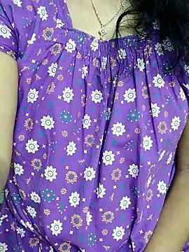 Snapshot of kavi-99 chatting on May 7, 2026, 3:56 am kavi-99 online show from May 7, 2026, 3:56 am