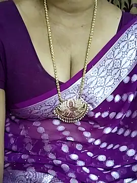 Snapshot of kavi-99 chatting on June 13, 2026, 4:38 pm kavi-99 online show from June 13, 2026, 4:38 pm