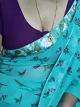 Snapshot of kavi-99 chatting on August 4, 2026, 3:21 am kavi-99 online show from August 4, 2026, 3:21 am