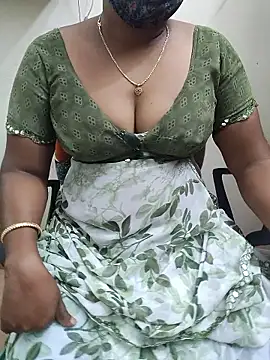 Snapshot of Tamil_roja69 chatting on April 22, 2026, 4:41 pm Tamil roja69 online show from April 22, 2026, 4:41 pm